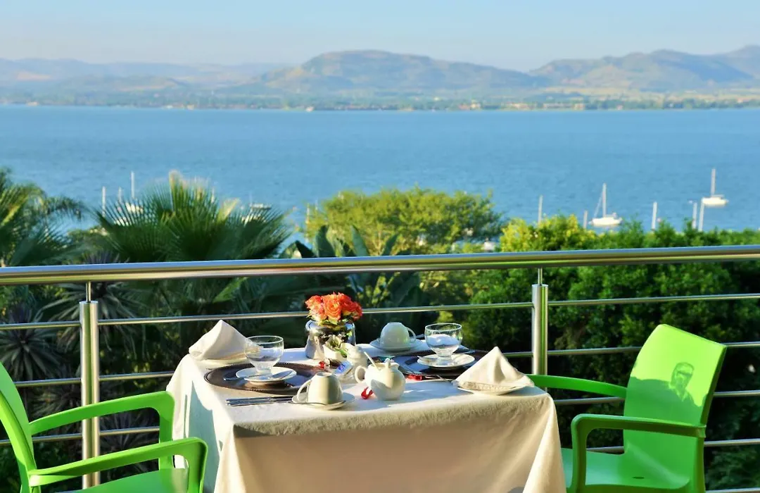 Stirling Manor Boutique Guest House-1